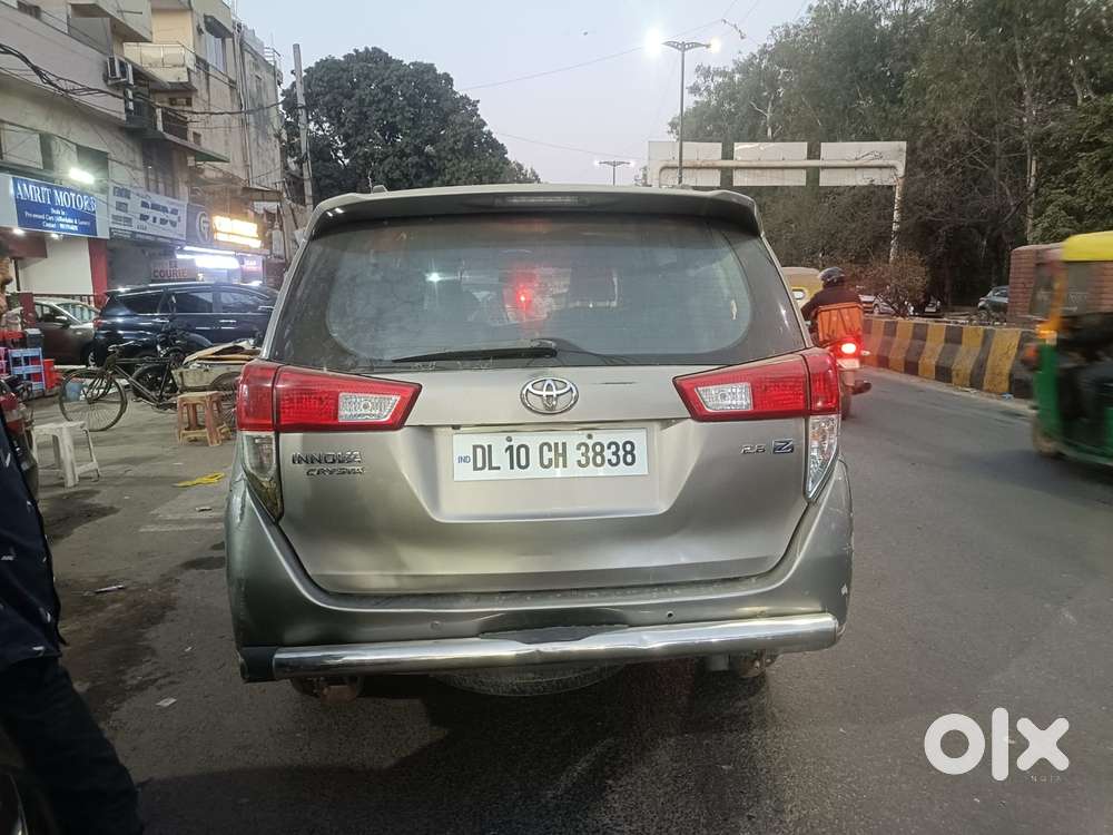 Toyota Innova Crysta 2.8z Automatic, 2016, Diesel