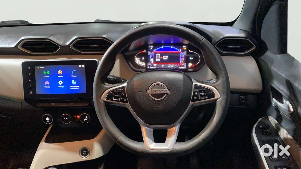 Nissan Magnite 1.0 Xv Turbo Cvt Dual Tone, 2021, Petrol