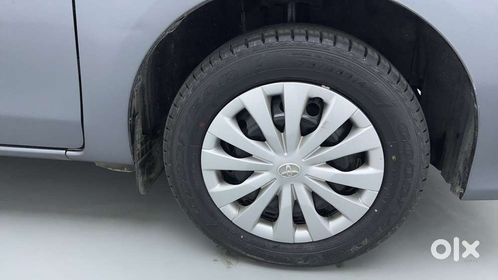 Toyota Etios Liva 2014-2016 V, 2017, Petrol