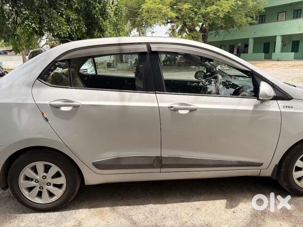 Hyundai Accent 2015