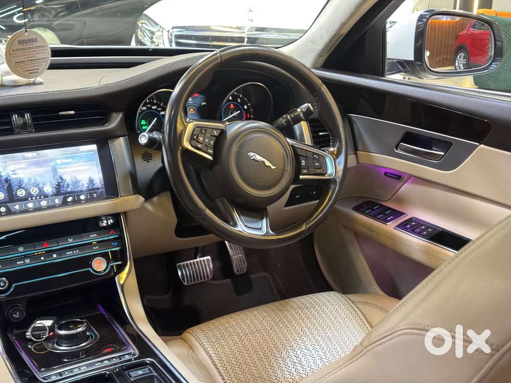 Jaguar Xf 2.0 Petrol Prestige, 2019, Petrol