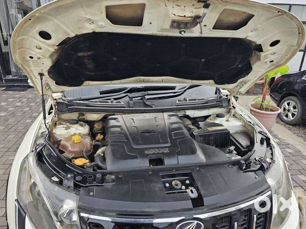 Mahindra Xuv500 W9 2wd, 2018, Diesel