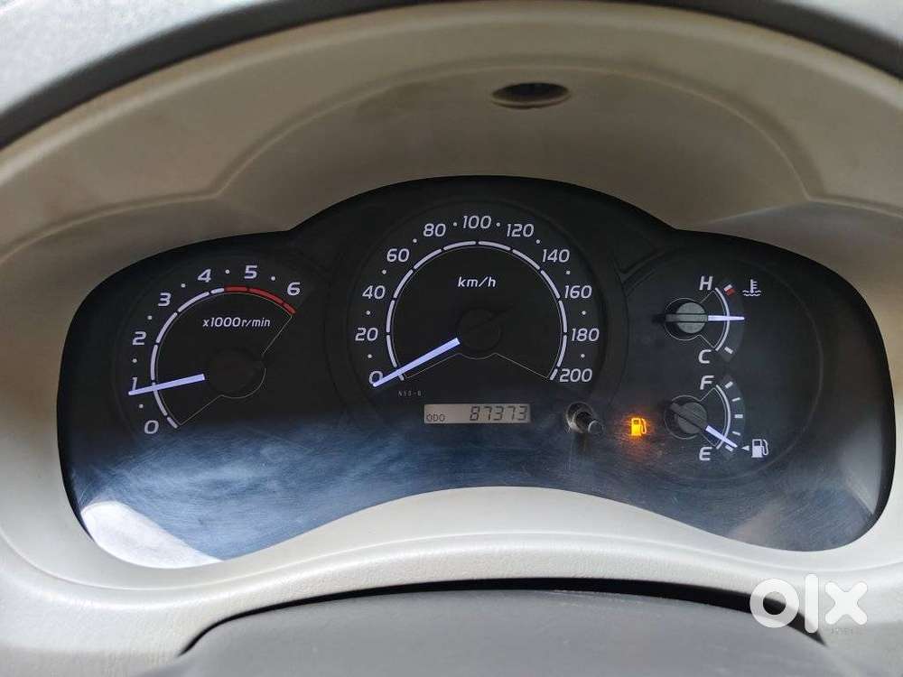Toyota Innova 2.5 G (diesel) 8 Seater, 2011, Diesel