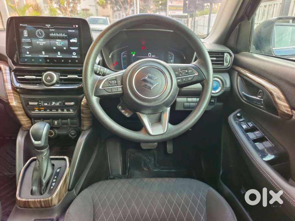 Maruti Suzuki Grand Vitara 1.5 Zeta Plus Intelligent Hybrid Ecvt, 20..