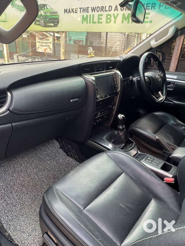 Toyota Fortuner 4x4 Mt 2.8 Diesel, 2022, Diesel
