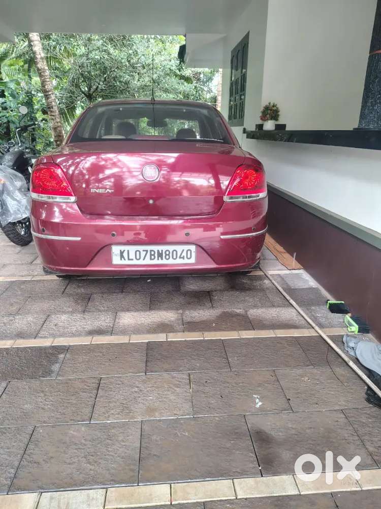 Fiat Linea Emotion 2010 Model