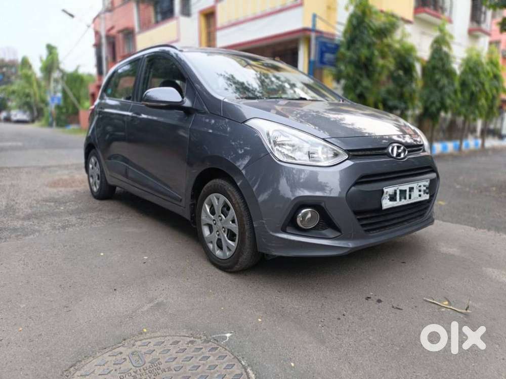 Hyundai Grand I10 Sportz, 2016, Petrol