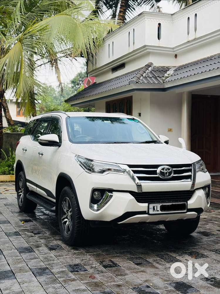 Toyota Fortuner 3.0 4x2 Automatic, 2016, Diesel