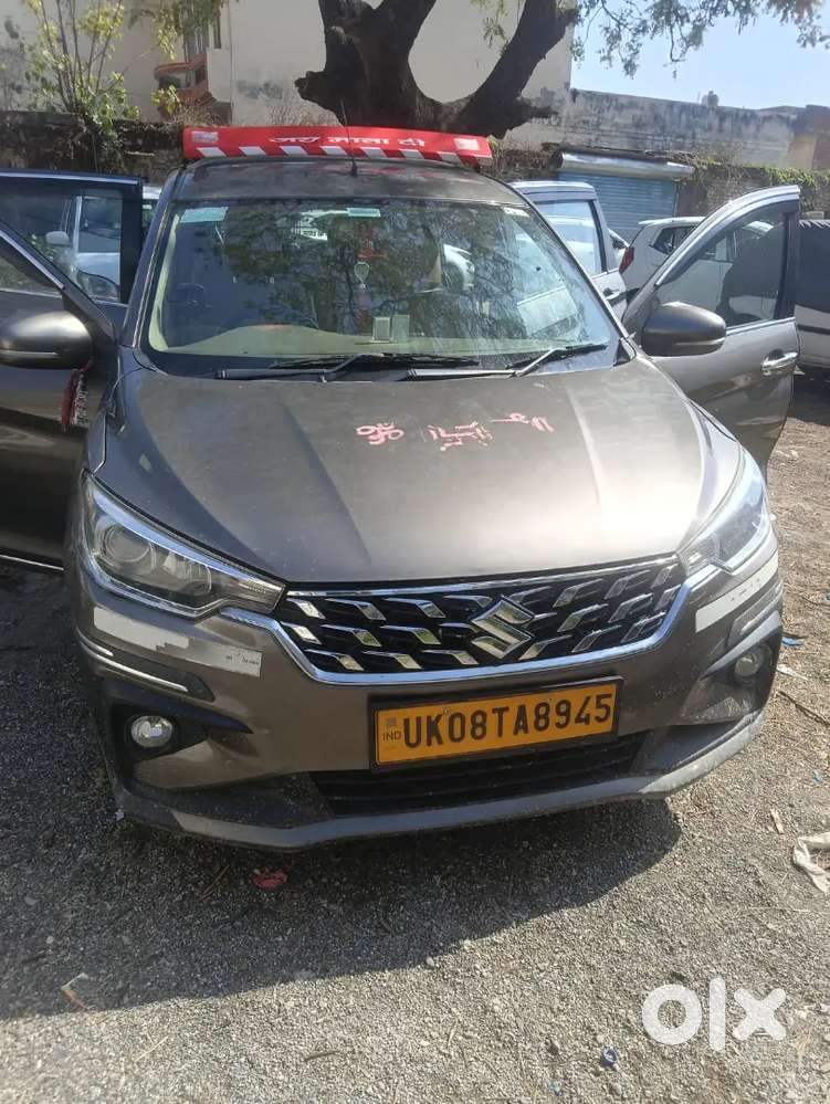 Maruti Suzuki Ertiga 2023 Petrol Well Maintained