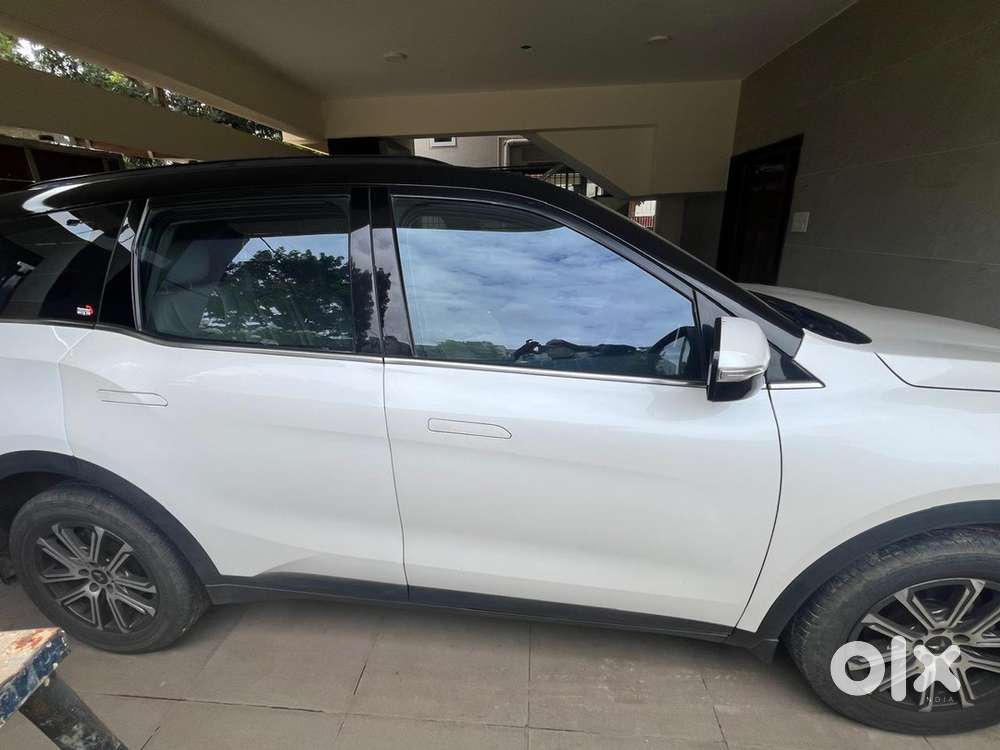 Mahindra Xuv700 Diesel 2023