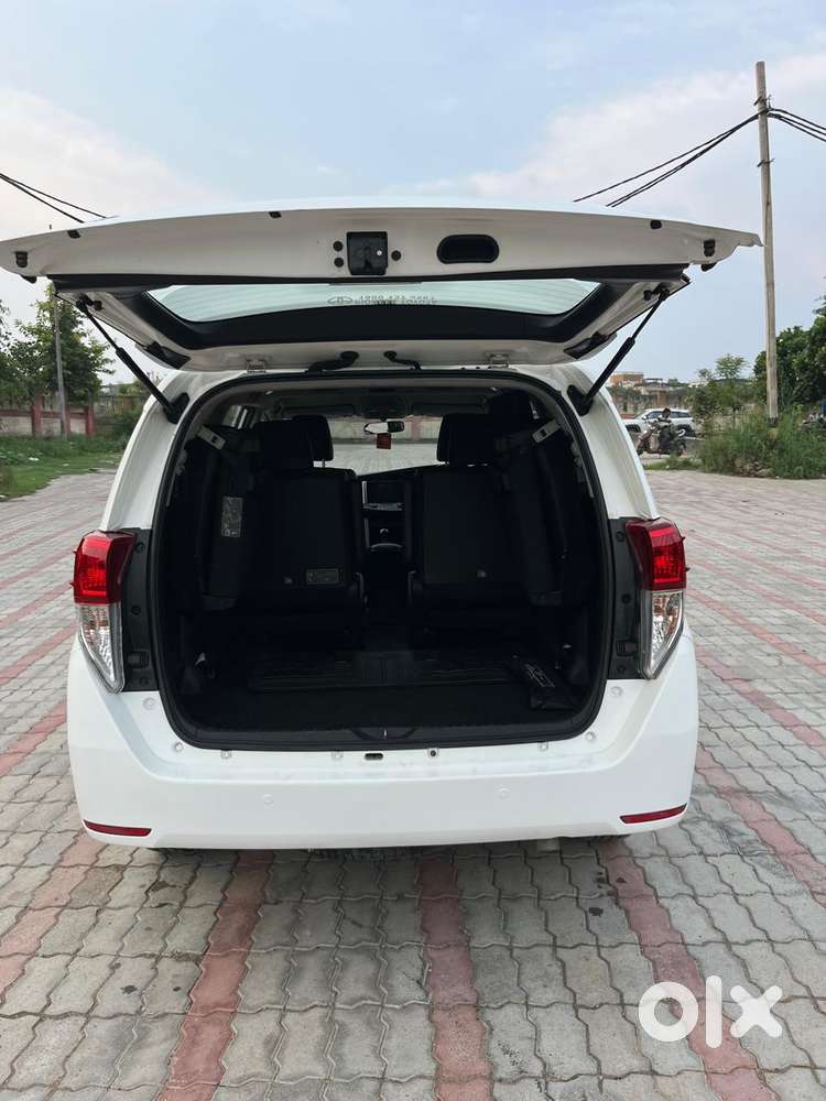 Toyota Innova Crysta 2.4 Z 7 Str, 2018, Diesel