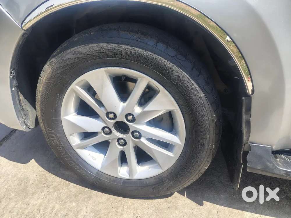 Toyota Innova Crysta 2019 Diesel 88000 Km Driven