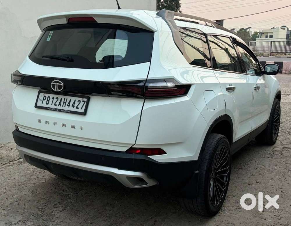 Tata Safari, 2022, Diesel