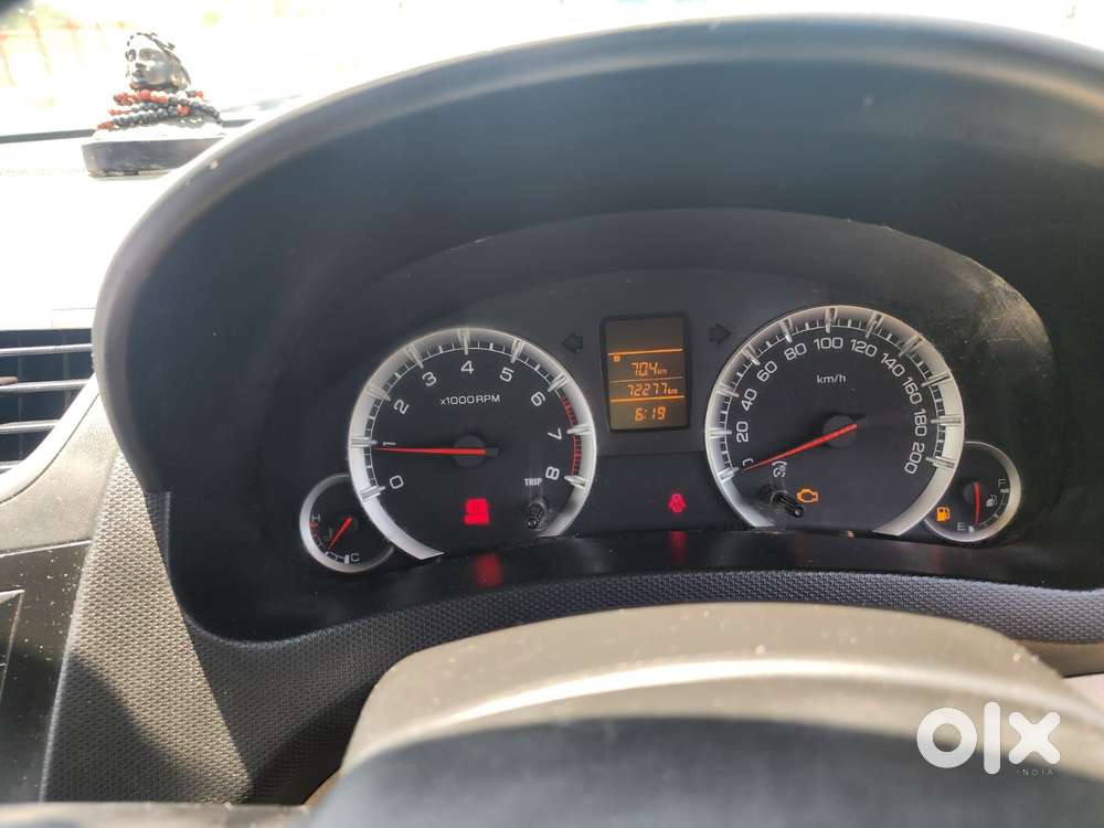 Maruti Suzuki Swift Dzire Vxi Regal Limited Edition Mt, 2016, Cng & ..