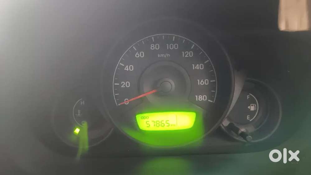 Hyundai Eon Era 2017 Petrol And Cng Manual