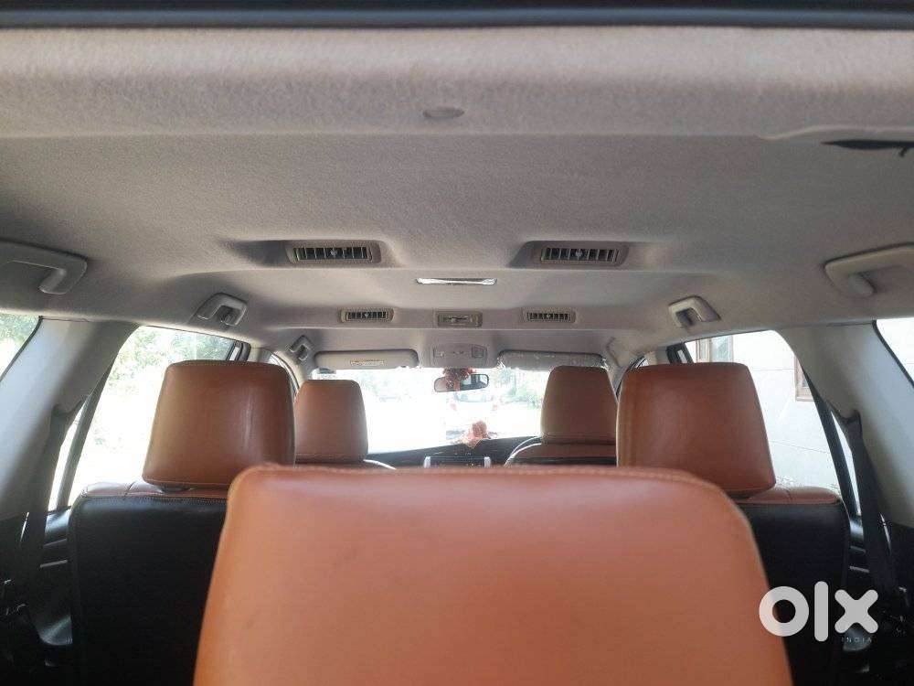 Toyota Innova Crysta [2020-ongoing] 2.4 Gx 7 Str, 2020, Diesel