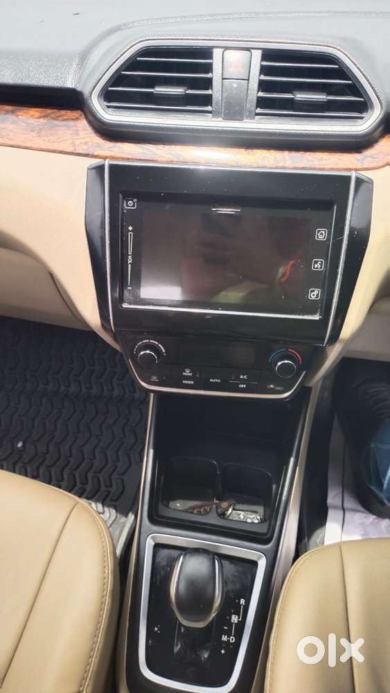 Maruti Suzuki Swift Dzire Zxi + Amt, 2017, Petrol