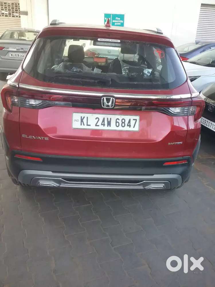 Honda Elevate Vx 2023 Ran Only 5100 Kms