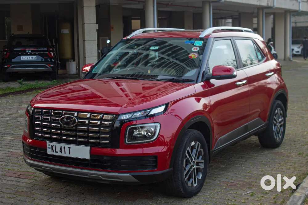 Hyundai Venue Sx(o) Turbo Dct 2023  Top Variant  Excellent Condition