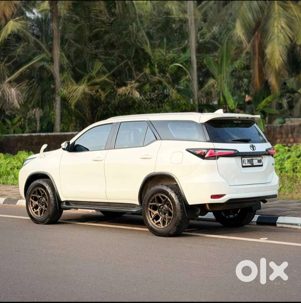 Fortuner4&times;4 At Original Kerala Kl 05,alloys,steering,lexus Taillights,