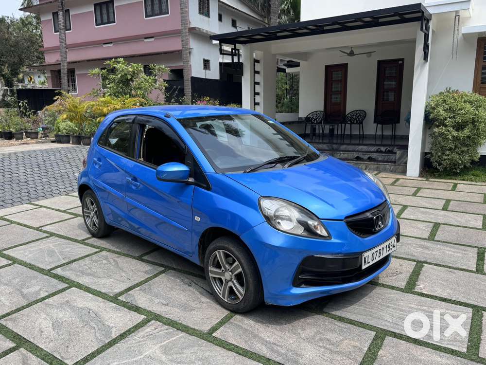 Honda Brio 2011-2013 V Mt, 2013, Petrol