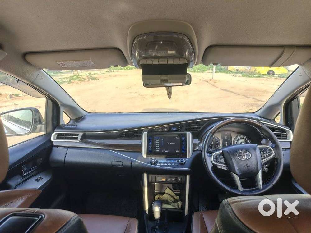 Toyota Innova Crysta 2.8 Zx At, 2016, Diesel