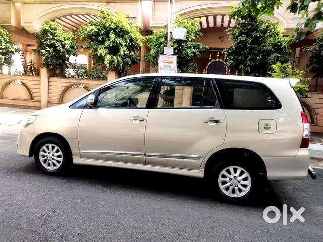 Toyota Innova 2.5 V 7 Str, 2013, Diesel