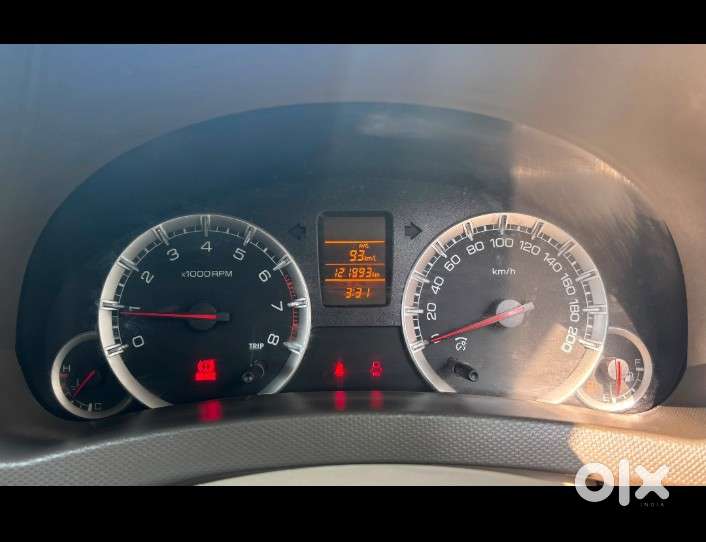 Maruti Suzuki Ertiga Vxi Abs, 2013, Petrol
