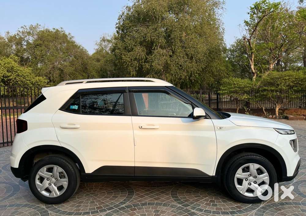 Hyundai Venue S 1.2 Petrol, 2020, Petrol