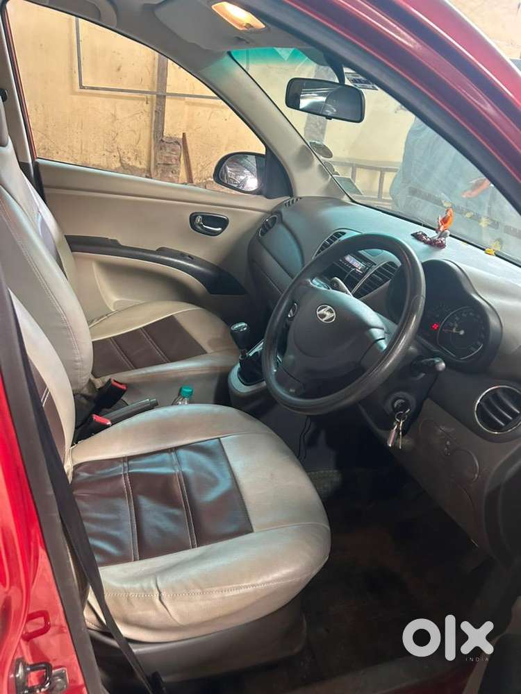 Hyundai Petrol Manual 2012