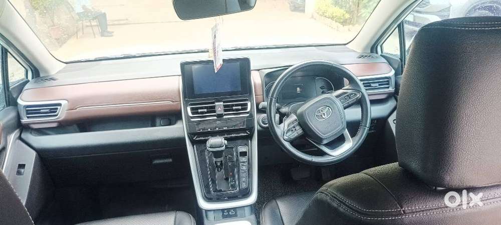 Toyota Innova Hycross 2.0 Vx Hybrid 8 Str, 2023, Diesel