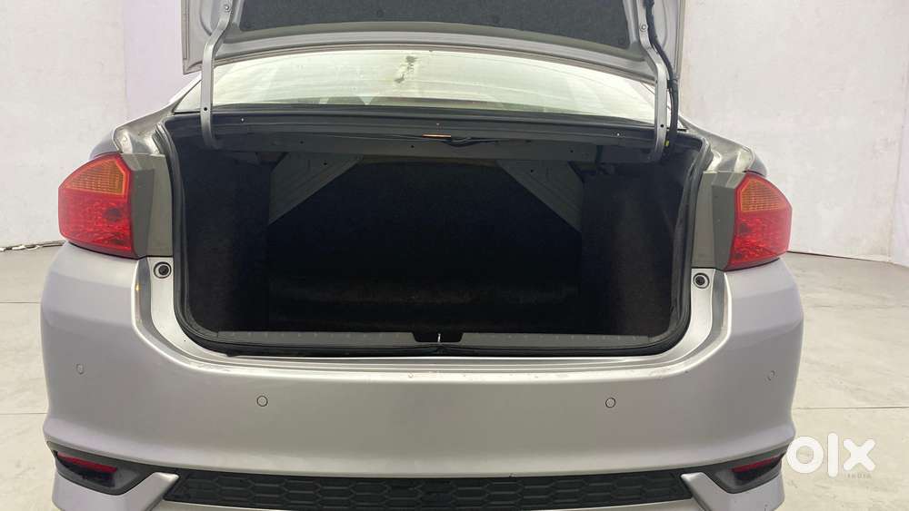 Honda City 1.5 V 4th Gen I-vtec Mt, 2021, Petrol