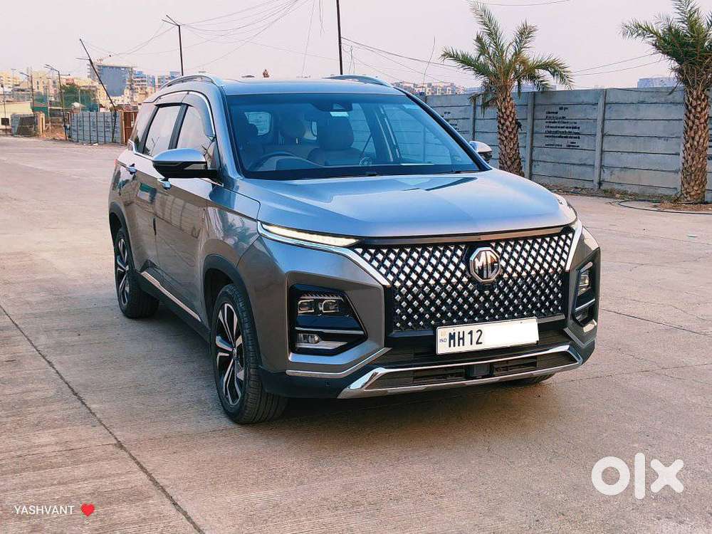 Mg Hector Plus Savvy Pro 1.5 Turbo Petrol Cvt 7 Str Dual Tone, 2023,..