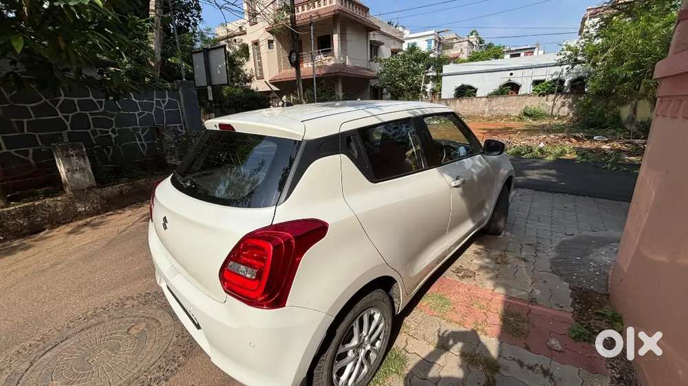 Maruti Suzuki Swift Zxi 2022 Single Owner Excellent Condition