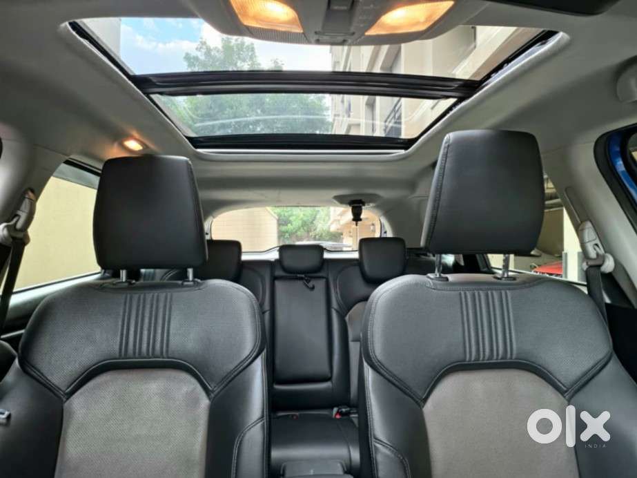 Toyota Urban Cruiser 1.5 Premium Grade Dual Tone At, 2022, Cng & Hyb..