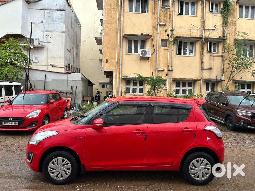 Maruti Suzuki Swift Vxi + Manual, 2017, Petrol
