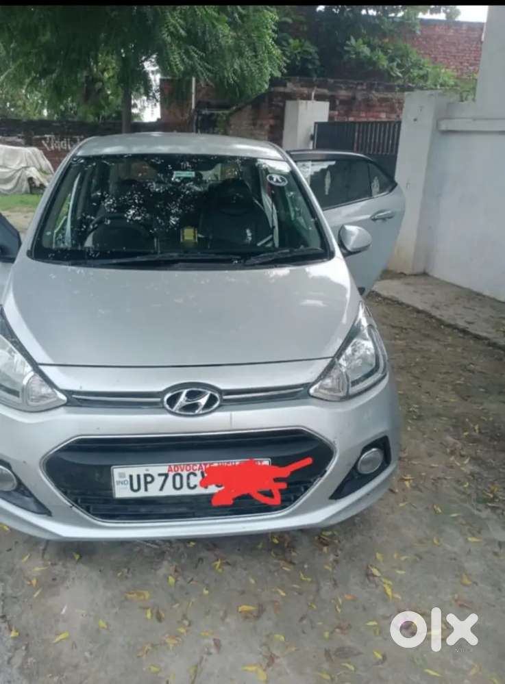 Hyundai Xcent 2015