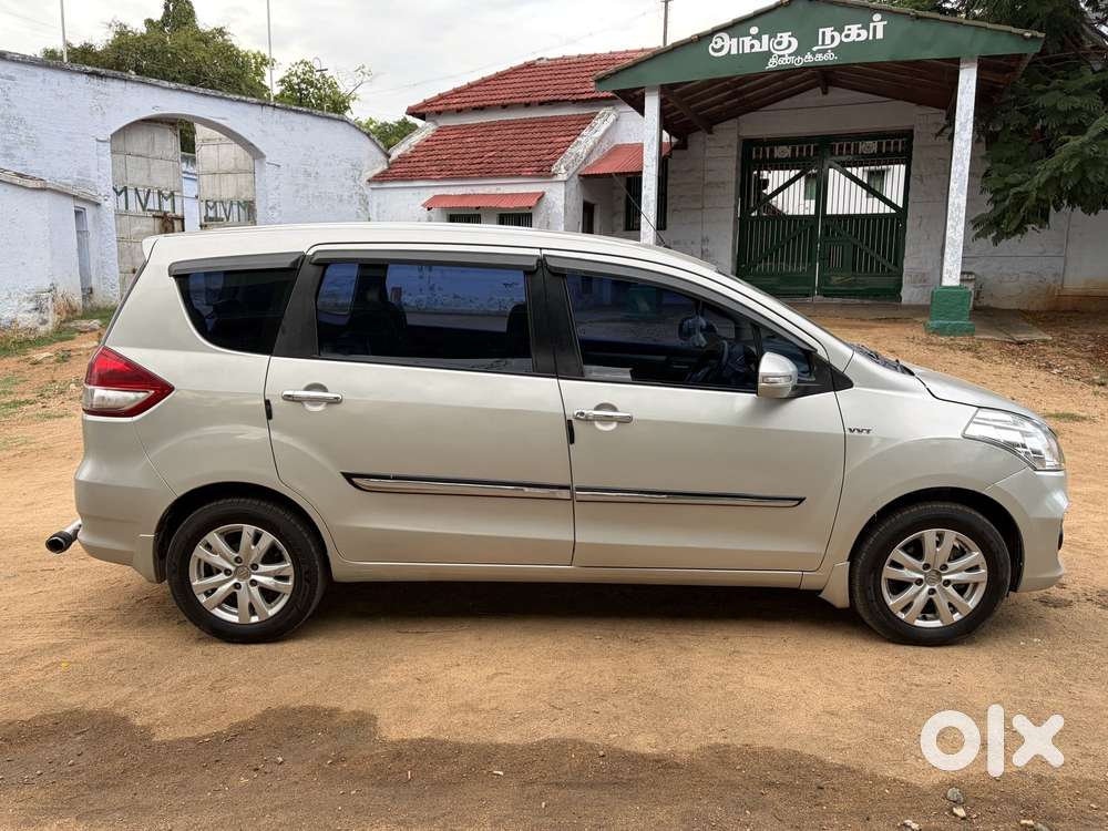 Maruti Suzuki Ertiga Zxi Plus Shvs, 2017, Petrol