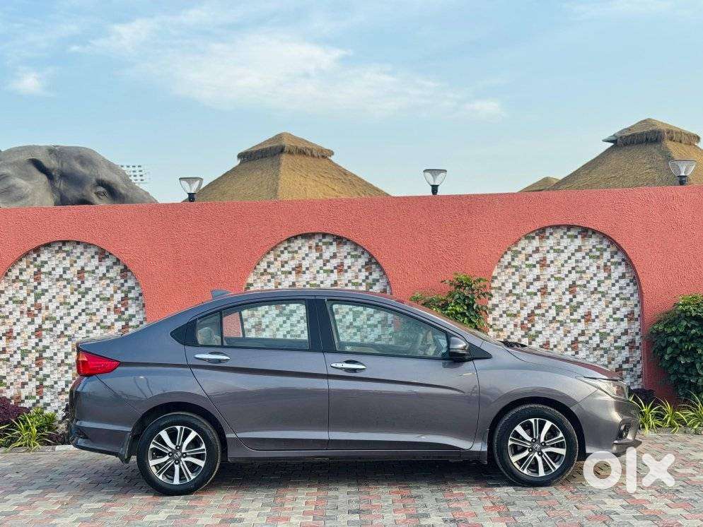 Honda City I-vtec Cvt V, 2017, Petrol