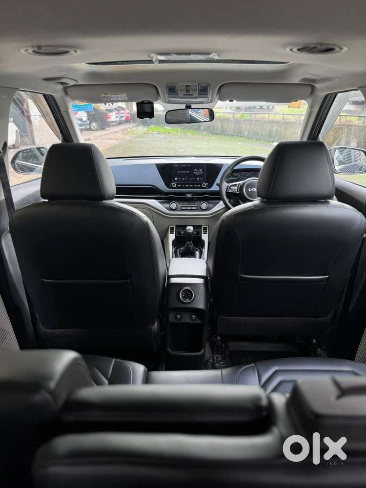 Kia Carens G1.5 6mt Gravity, 2025, Petrol