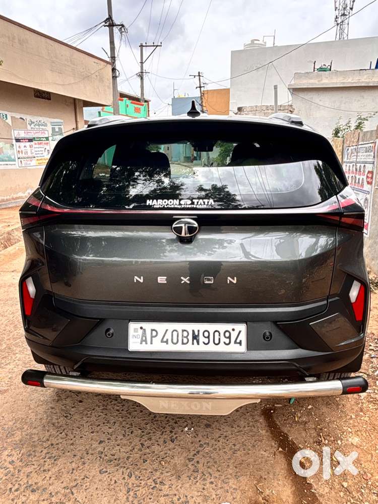 Tata Nexon Petrol 2024