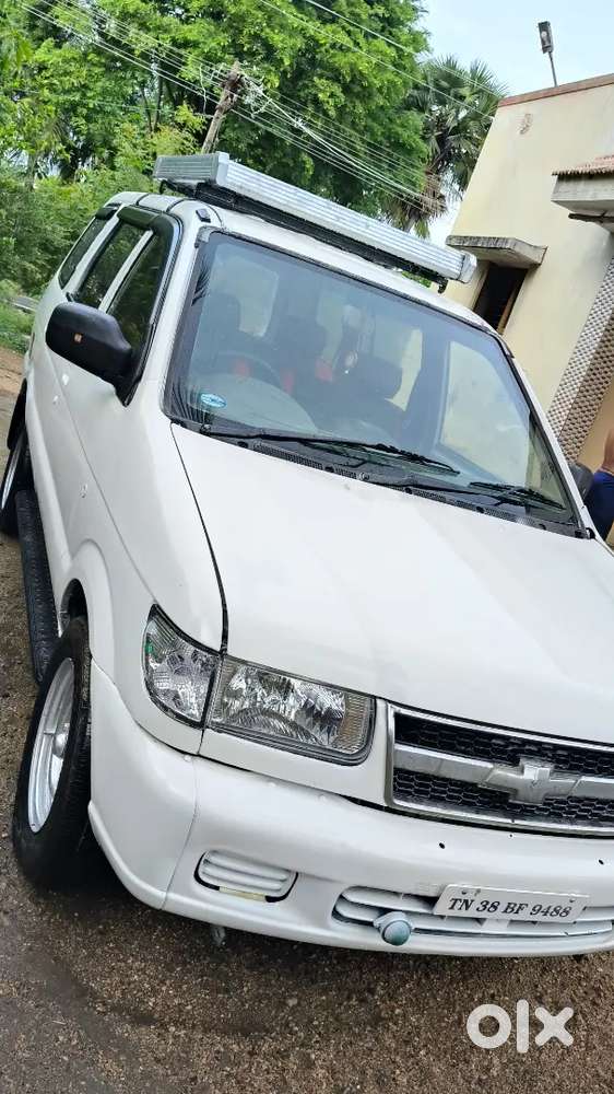 Chevrolet Tavera 2011 Diesel 260000 Km Driven