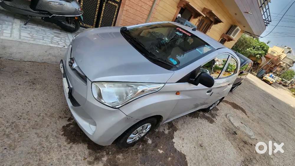 Hyundai Eon 2016 2nd Owner Original Colour Showroom Condition