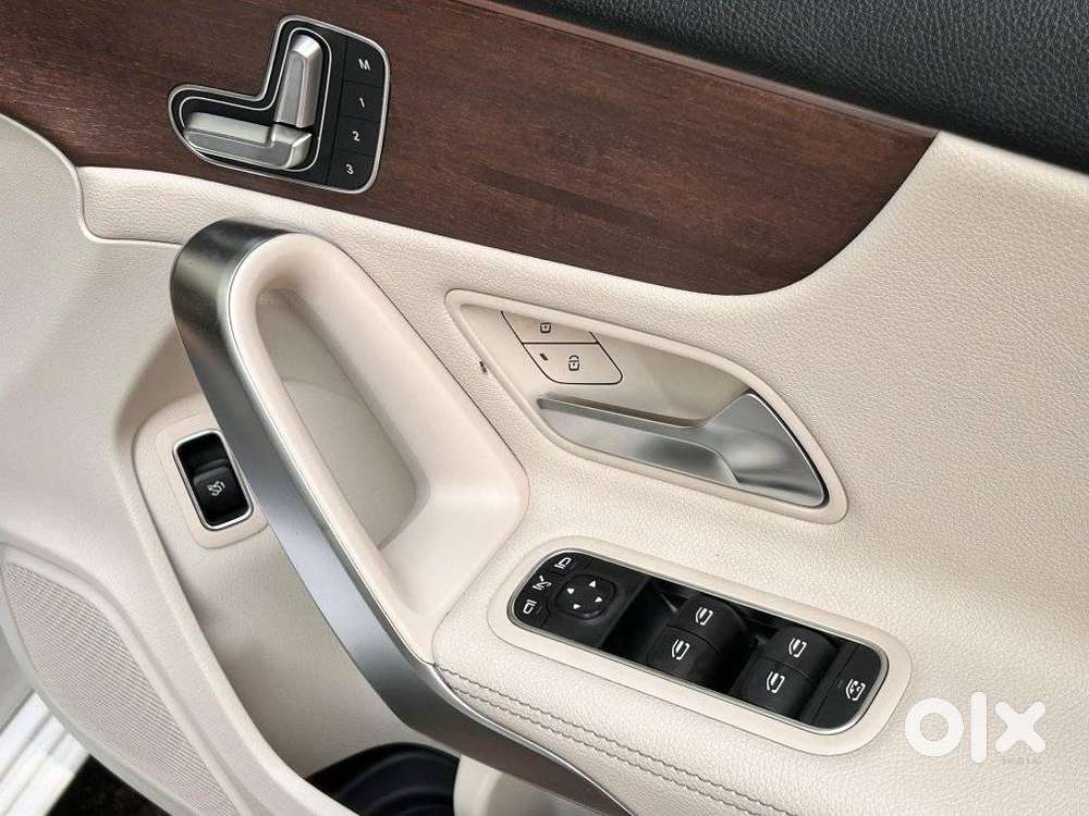 Mercedes-benz A-class Limousine 200, 2023, Petrol