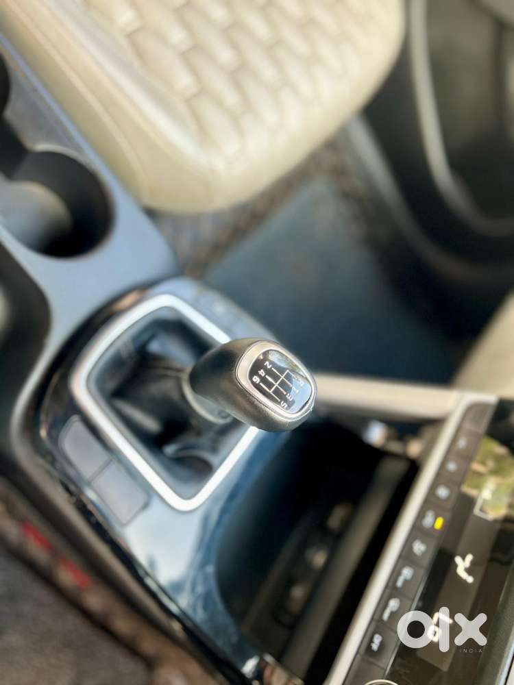 Kia Seltos Htx 1.5 Petrol Mt, 2020, Petrol