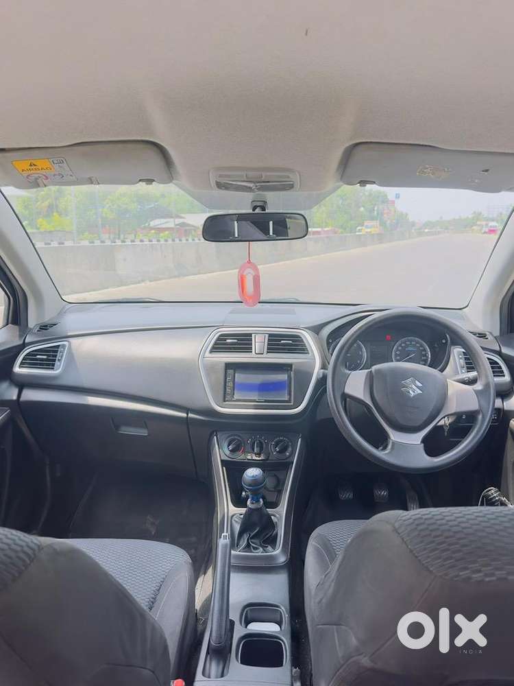 Maruti Suzuki S-cross 2017 Diesel Well Maintained