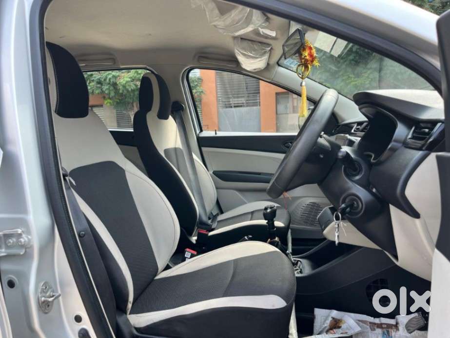 Renault Triber Rxt, 2021, Petrol