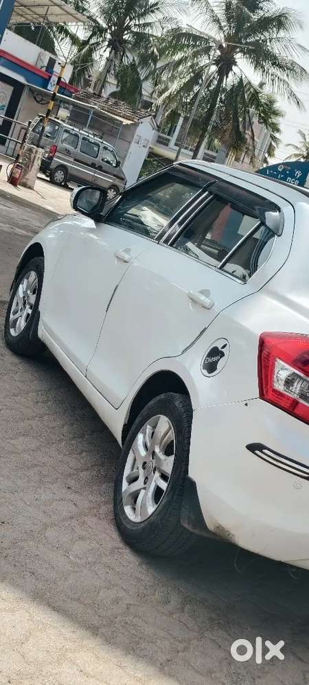 Maruti Suzuki Swift Dzire 2012