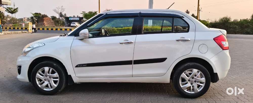 Maruti Suzuki Dzire Ags Zdi Plus, 2014, Diesel
