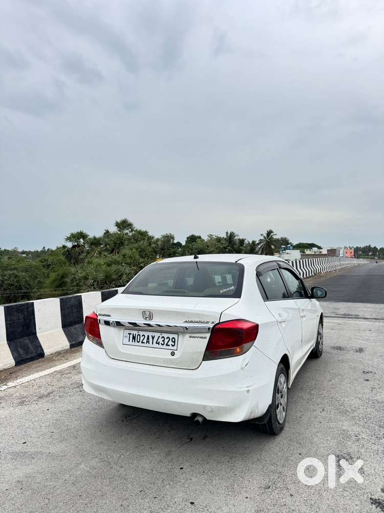 Honda Amaze Diesel 2013